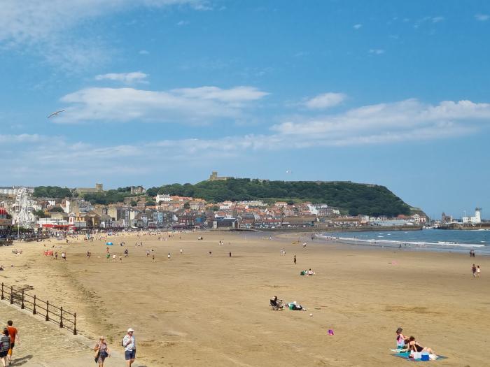 The Seahome is in Scarborough, North Yorkshire. Adults-only apartment. Sea/beach views. Beachfront.