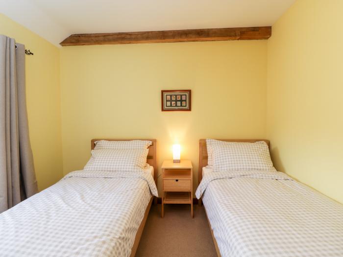 Little Barn in Yatton Keynell, Wiltshire. Woodburning stove. Off-road parking. Pet-friendly. In AONB