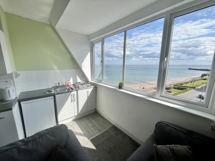 Bayside, Bridlington, Yorkshire. Sea views. Close to beach. Ground-floor living. Open plan. Balcony.