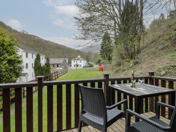 Canadian Cabin 37, is in Keswick, Cumbria. Off-road parking, in a National Park, pet-friendly, 2-bed