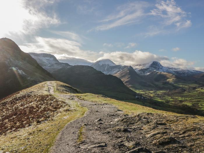 Canadian Cabin 37, is in Keswick, Cumbria. Off-road parking, in a National Park, pet-friendly, 2-bed