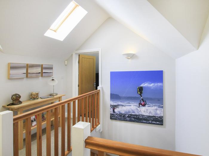 Cowrie Cottage, Rhosneigr, Anglesey, Wales, North Wales, Near Snowdonia National Park, Four bedrooms