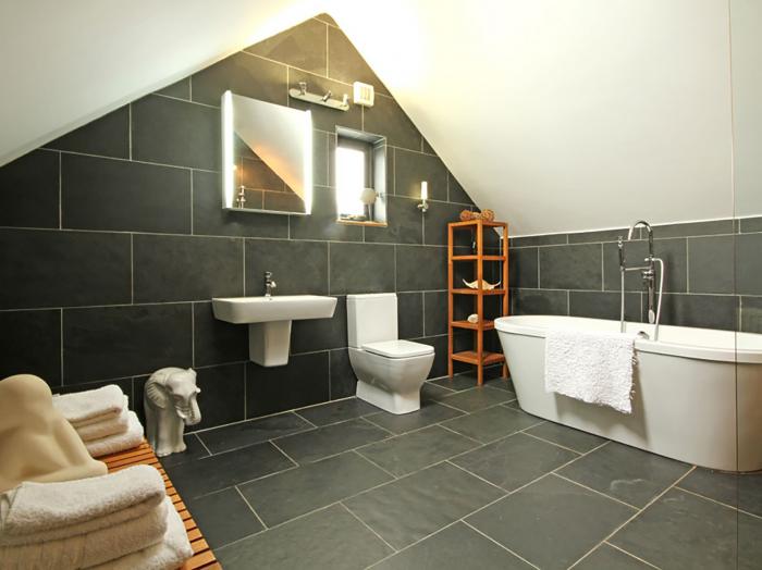 Cowrie Cottage, Rhosneigr, Anglesey, Wales, North Wales, Near Snowdonia National Park, Four bedrooms