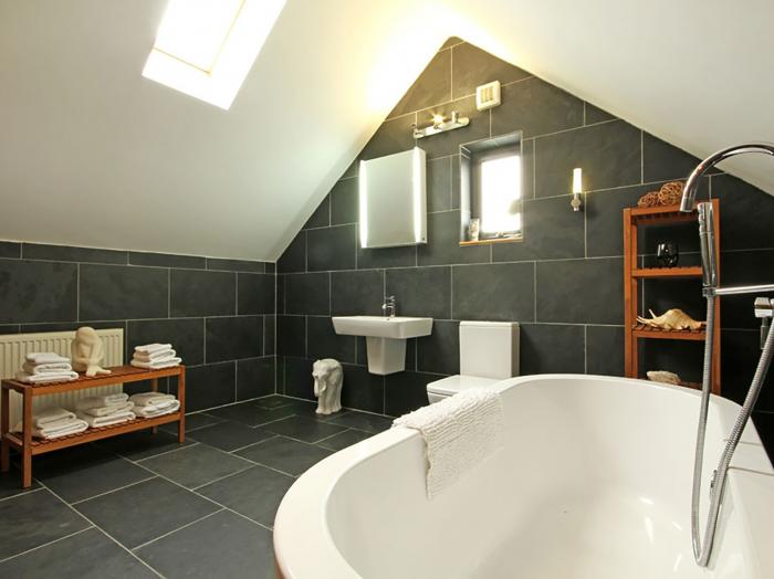 Cowrie Cottage, Rhosneigr, Anglesey, Wales, North Wales, Near Snowdonia National Park, Four bedrooms