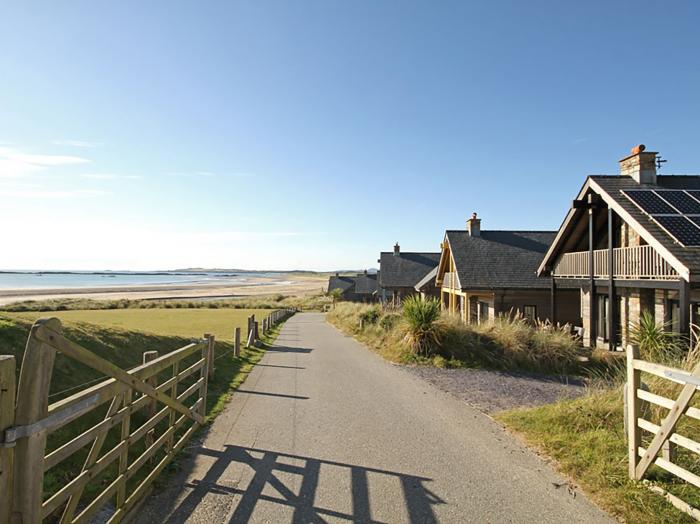 Cowrie Cottage, Rhosneigr, Anglesey, Wales, North Wales, Near Snowdonia National Park, Four bedrooms