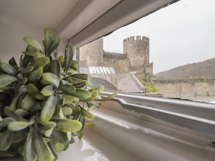 The Old Coach House in Conwy, North Wales. First-floor apartment with views of Conwy Castle & Walls.