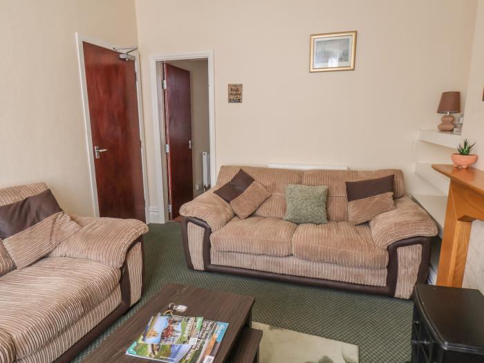 Sunnyside Holiday Apartment 2, Bridlington East Riding of Yorkshire, pet-friendly, close to a beach