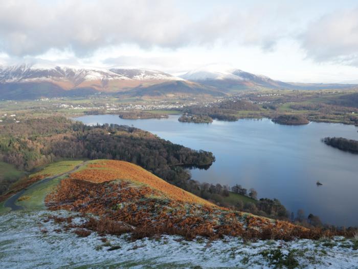 Greta House in Keswick, Cumbria. Smart TV. Contemporary. Close to amenities. Allocated parking. WiFi