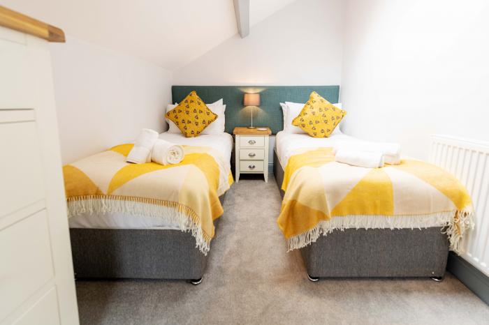 Briery House, in Keswick Cumbria. In National Park. Near amenities and river. Family-friendly. Pets.