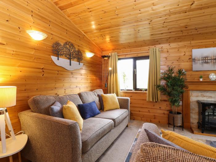 Derwent Lodge, Keswick, The Lake District, In a National Park, Close to amenities, Close to a river.