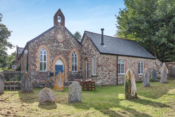 Sunday School, Winkleigh, Devon. Off-road parking. Grade-II listed. Near National Park. Ground-floor