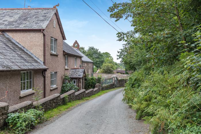 Sunday School, Winkleigh, Devon. Off-road parking. Grade-II listed. Near National Park. Ground-floor