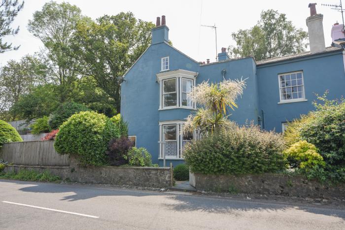 Braeside is in Lyme Regis, in Dorset. Five-bedroom home with sea views, and near beach and amenities