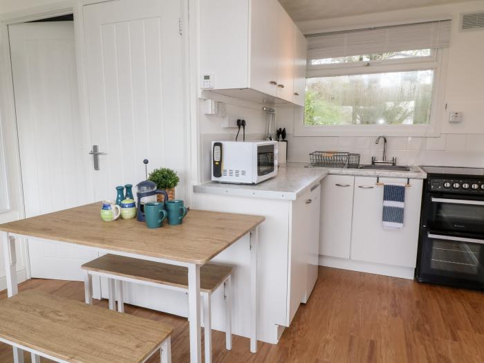 3 The Park, Penstowe near Kilkhampton, Cornwall. Single-storey. Open-plan. Off-road parking. Decking