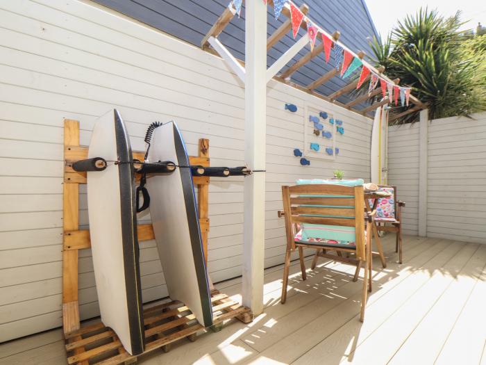 Kingsholm, Porthtowan, Cornwall. Three-bed, off-road parking, close to beach and amenities, parking.