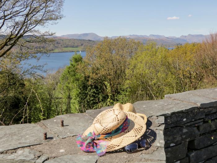 The Annexe, Kirkby-in-Furness, Cumbria. Beautiful views. Smart TV. Near National Park. Two bedrooms.