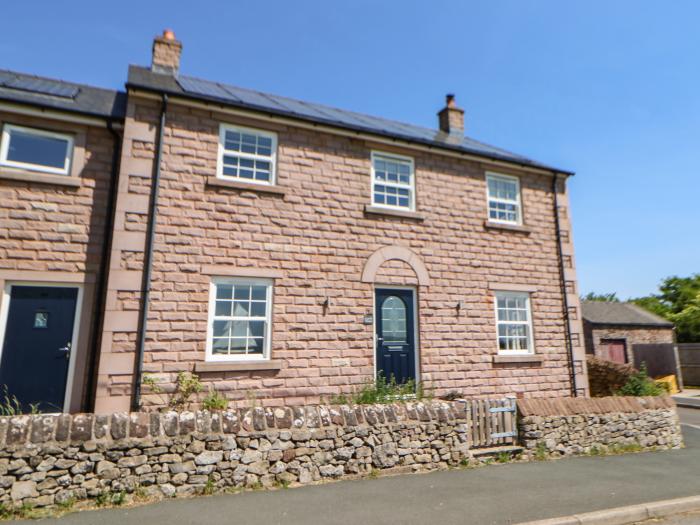 Larch House, Appleby-In-Westmorland, Cumbria. Four-bedroom home near National Park. Pets. EV charger