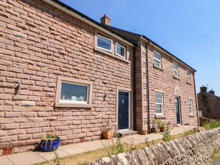 Larch House, Appleby-In-Westmorland, Cumbria. Four-bedroom home near National Park. Pets. EV charger