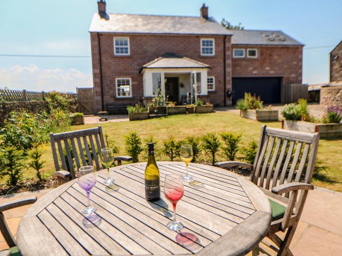 Larch House, Appleby-In-Westmorland, Cumbria. Four-bedroom home near National Park. Pets. EV charger