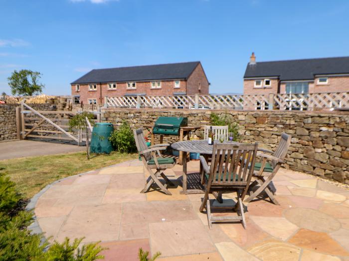 Larch House, Appleby-In-Westmorland, Cumbria. Four-bedroom home near National Park. Pets. EV charger