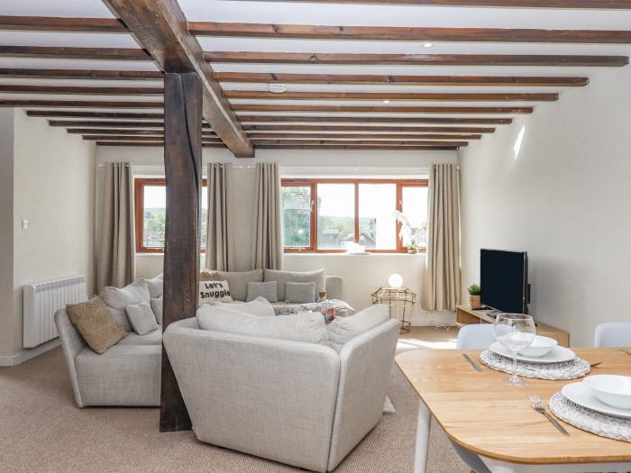 Rose Cottage at Treaslake Farm near Honiton, Devon. 2 bedrooms. Pet-friendly. Child-friendly. Rural.