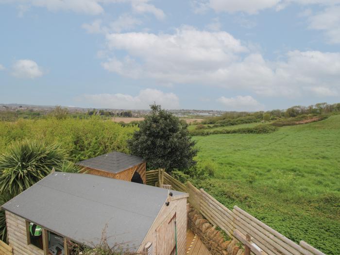 Blue Waters in Weymouth, Dorset. One-bedroom home, ideal for a couple, near the beach and amenities.