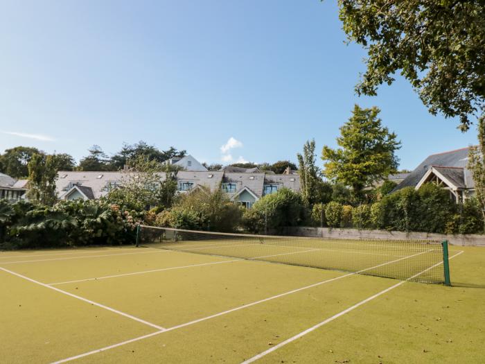 5 Court Cottage near Dartmouth, Devon. Two-bedroom holiday home near AONB. Stylish. Enclosed garden