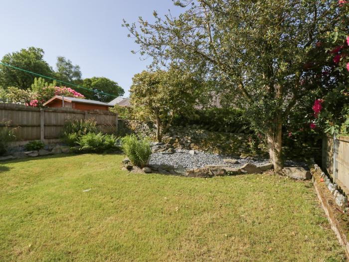 Ananda House, Windermere, Lake District. Three bedrooms. Off-road parking. Pet-friendly. Rear garden