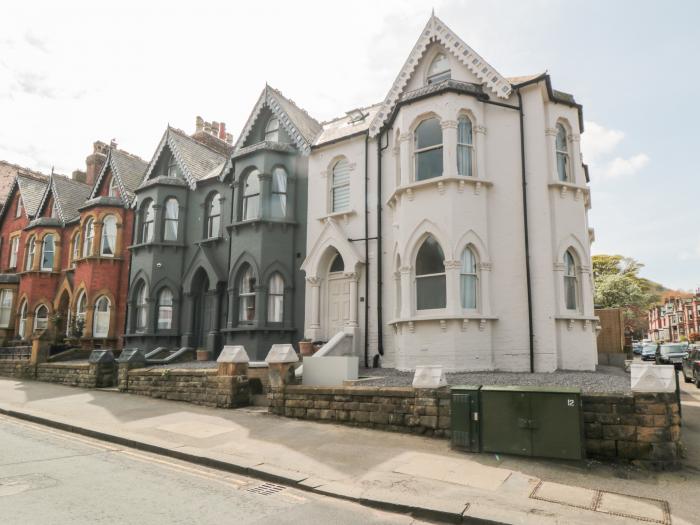 Studio 3 24 West Street, Scarborough, North Yorkshire, Near the North York Moors National Park, 1bed