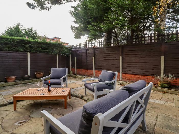 6D Clifton Drive in Lytham St. Annes, Lancashire. Close to amenities and a beach. Enclosed courtyard