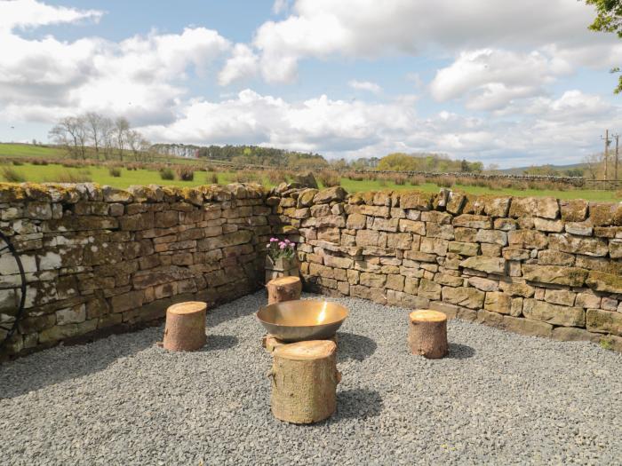 The Hollow near West Woodburn, Northumberland. Rural location. Woodburning stove. Garden. 2 bedrooms