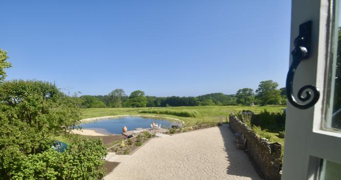 Manor Farm House, Failand