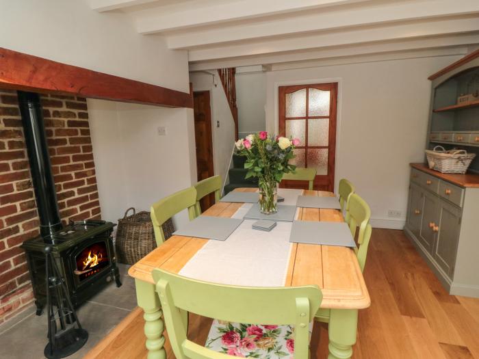 Inglenook Cottage, Guisborough, North Yorkshire. Woodburning stove. Pet-free. Enclosed garden patio.