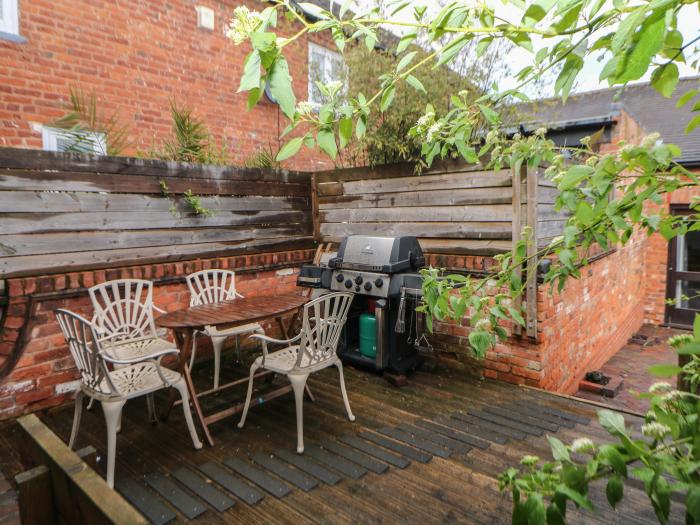 The Haybarn, on the outskirts of Lichfield, Staffordshire. Games room. Woodburning stove. Near shops