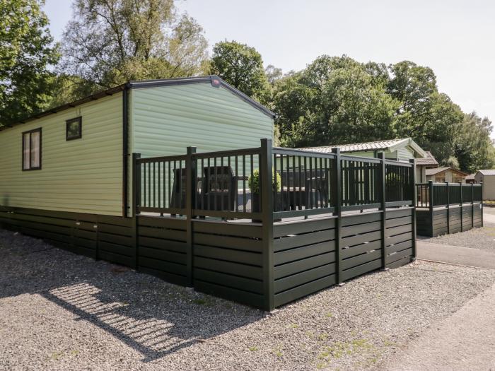 43 Pony Meadow in Troutbeck Bridge, Cumbria. In a National Park. Ground-floor living. Close to shop.