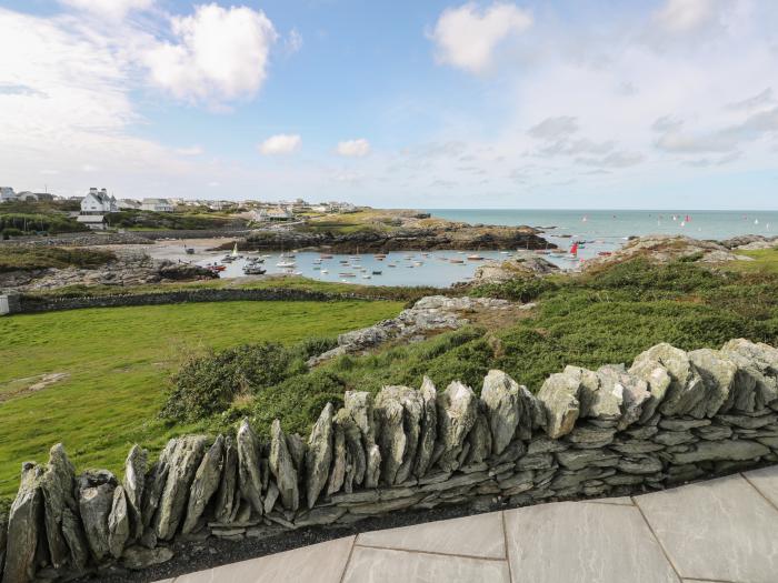 Twyn Haf, Trearddur Bay