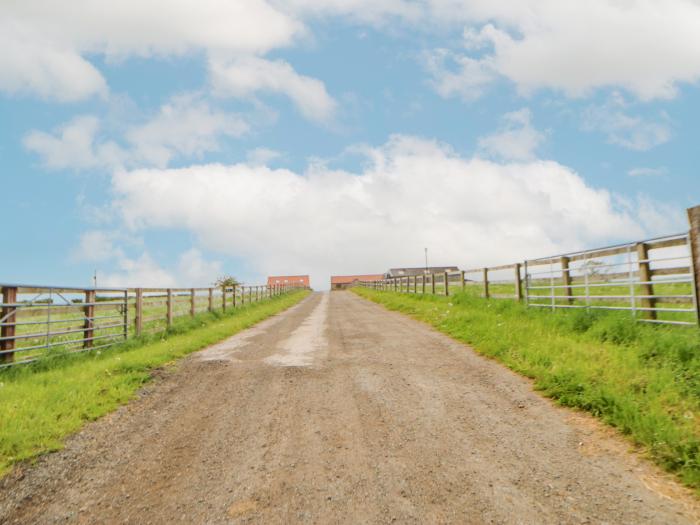 Cow Corner near Northallerton, North Yorkshire. Three-bedroom barn conversion on working farm. Rural