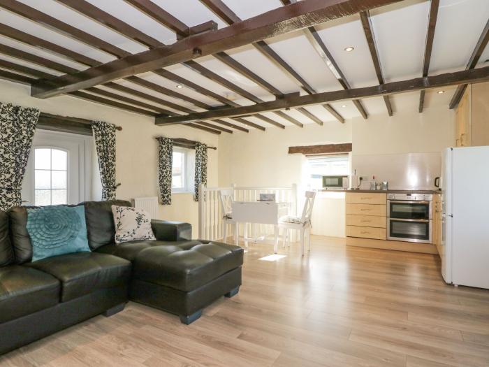 The Granary is near Masham, North Yorkshire. One-bedroom barn conversion, ideal for couples. In AONB