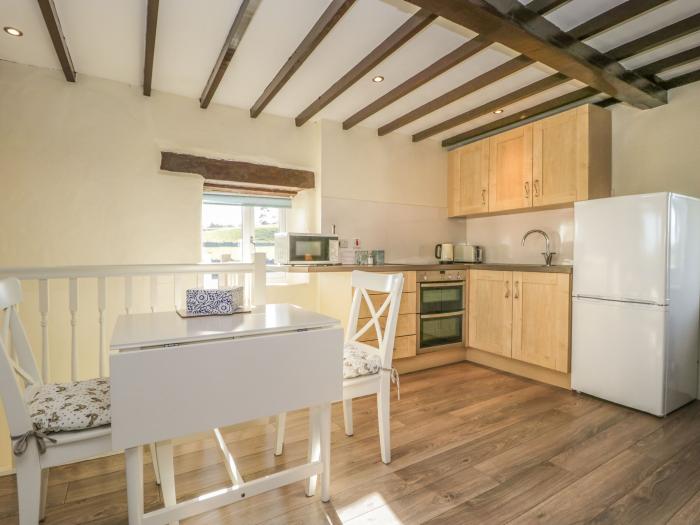 The Granary is near Masham, North Yorkshire. One-bedroom barn conversion, ideal for couples. In AONB