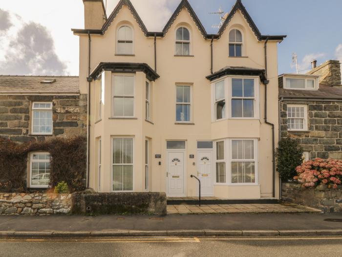 Harlech View, Criccieth, Gwynedd