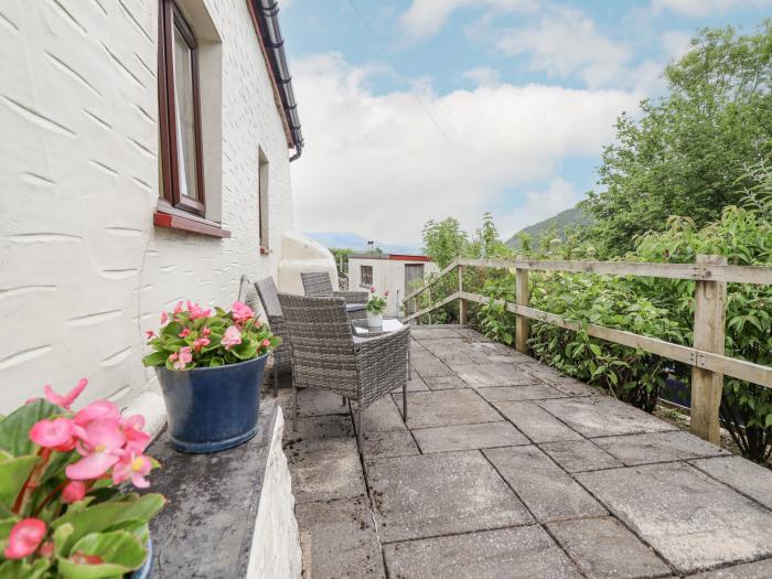 Cefn near Mallwyd, Powys. Two-bedroom, traditional cottage with countryside views. Nr National Park.