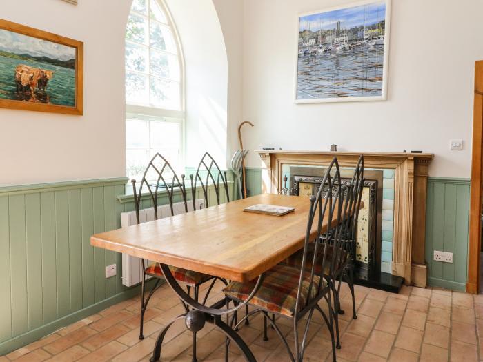 The Old Schoolhouse, Morar near Mallaig, Inverness. Off-road parking. Stunning views. En-suite rooms