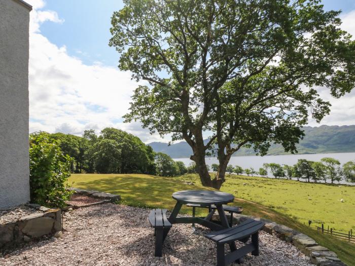 The Old Schoolhouse, Morar near Mallaig, Inverness. Off-road parking. Stunning views. En-suite rooms