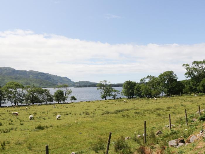 The Old Schoolhouse, Morar near Mallaig, Inverness. Off-road parking. Stunning views. En-suite rooms