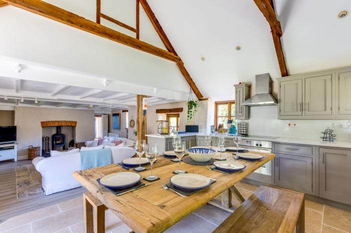 The Coach House is near Padstow, in Cornwall. Four-bedroom, stylish home with expansive garden. Pets