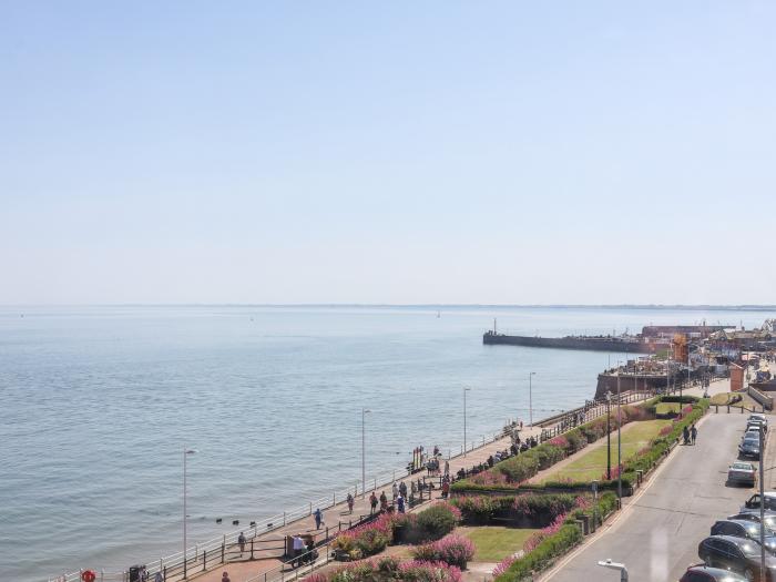 Fishermans Watch, Bridlington, East Riding of Yorkshire. Close to a beach. Close to amenities. 2bed.