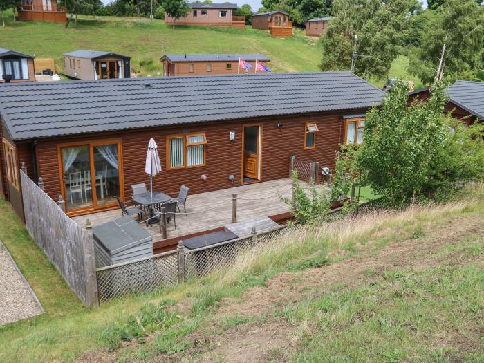 Butterfly Lodge, near Catterick, North Yorkshire. Two-bed lodge with hot tub and pet-friendly garden