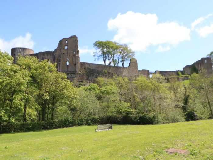 The Old Milkhouse in Eppleby, North Yorkshire. Reverse-level. Set on the village green. Pet-friendly