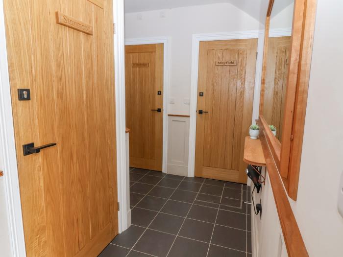 Mayfield in Pocklington, Yorkshire. 1 bedroom. Woodburning stove. Off-road parking. Couples retreat.