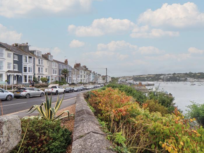 Atlas House, Falmouth, Cornwall. Stunning views. Close to amenities and beach. Adults-only. Pet-free